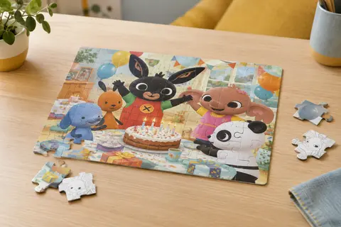 Puzzle Lisciani de 24 pièces avec scène d’anniversaire de Bing et verso à colorier